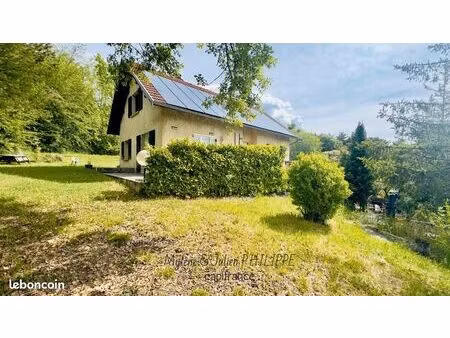 maison 5 pièces 136 m²