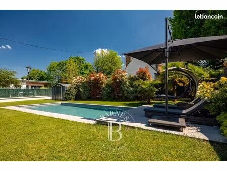 maison 5 pièces 150 m²