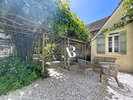 maison 7 pièces 170 m²