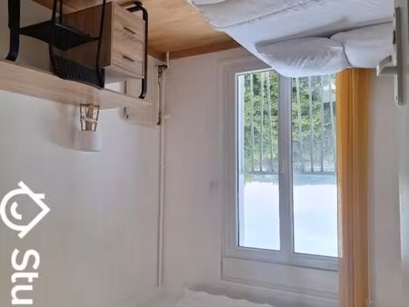 chambre 1 pièce 9 m²