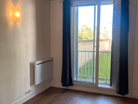 location studio près de paris la défense : bois-colombes