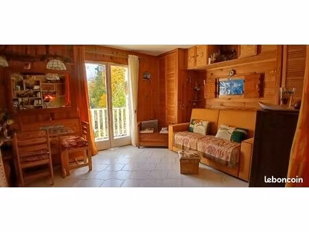 studio 1 pièce 24 m²