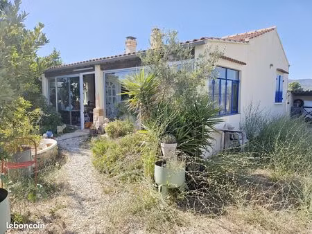 villa 2 pièces 50 m²