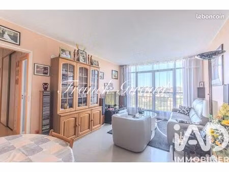 appartement 3 pièces 54 m²