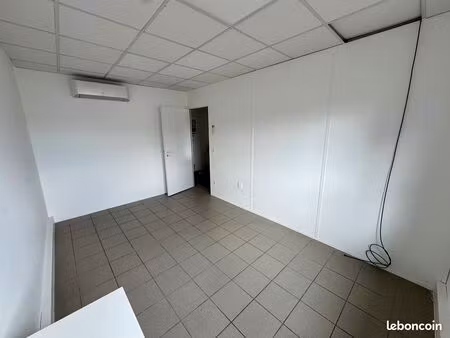 superbe bureau brignais 11m2