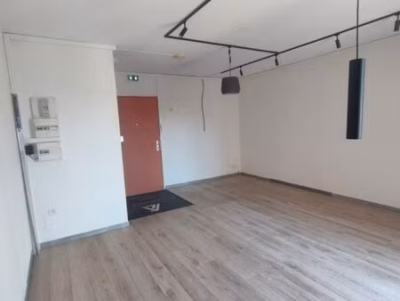 bureaux 25 m² l isle sur la sorgue