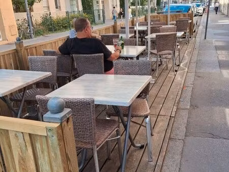 restaurant - bar
