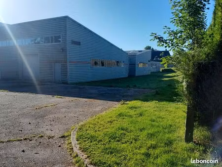 hangar industriel et bureau