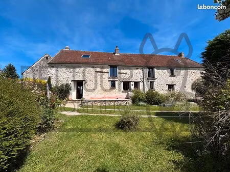 maison 7 pièces 208 m²