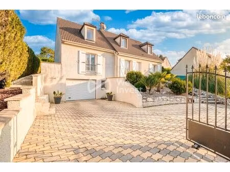 maison 7 pièces 143 m²