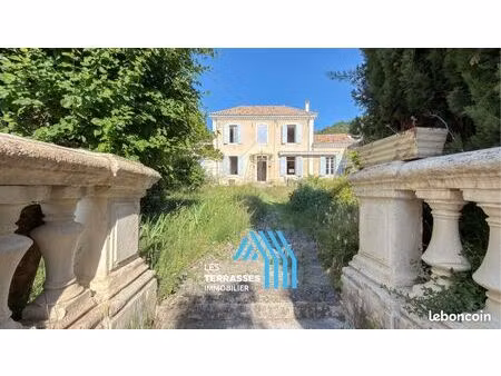 maison 5 pièces 184 m²