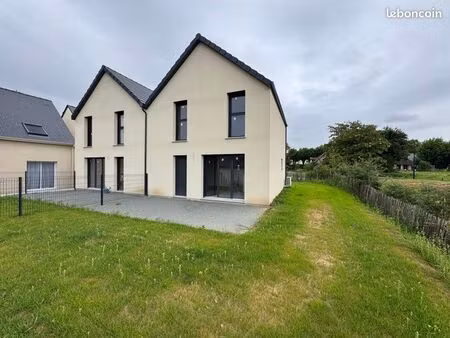 maison neuve à louer - t4 et garage