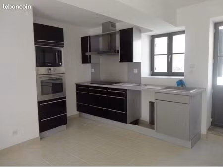location maison 90m2 montaigu 02