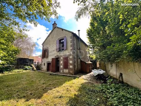 maison 5 pièces 104 m²