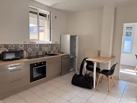maison 3 pièces 74 m²
