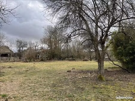 terrain 1 247 m² glanges