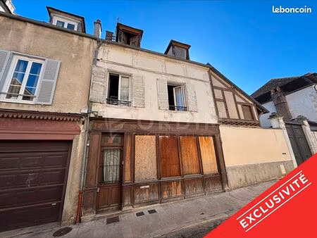 appartement 3 pièces 126 m²