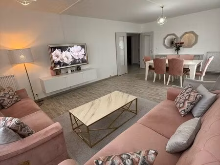appartement 3 pièces 77m2