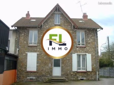 studio 1 pièce 24 m²