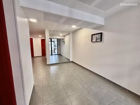 studio 1 pièce 22 m²