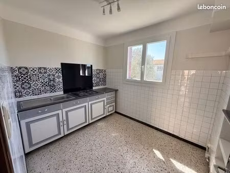 appartement 3 pièces 55 m²