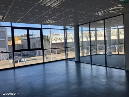 bureaux 346 m² lyon 7eme arrondissement