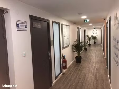 bureau professionnel à montreuil