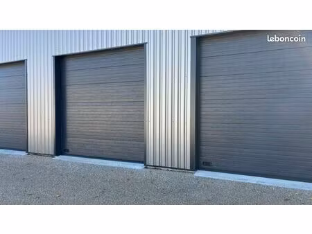 à louer garage box