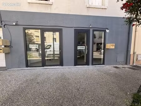 local commercial 27 m² guilherand-granges