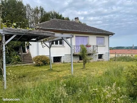 propriété maison hangar pâture étang