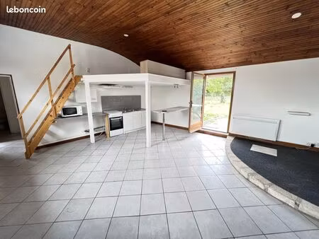 maison 1 pièce 43 m²