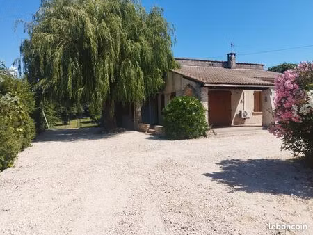 maison individuelle avec piscine