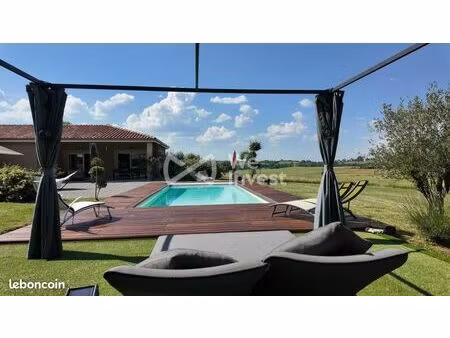 propriété 6 pièces 180 m²