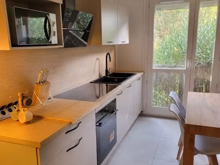 charmant t2 refait à neuf castelsarrasin - proche centre ville