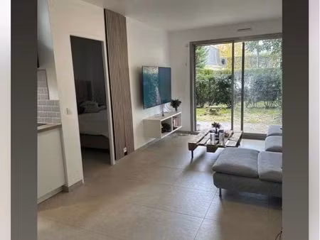 t2 à vendre proche de lac d’enghien
