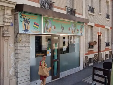 boutique 92 m² alfortville