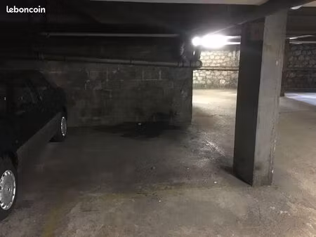 parking montreuil 93100 porte de montreuil