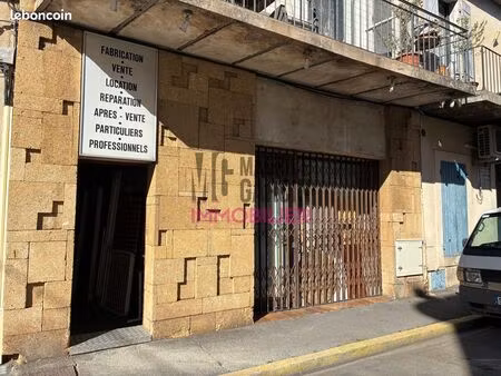 murs commerciaux 83 m² cavaillon
