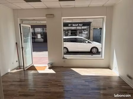 local commercial