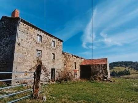 corps de ferme sur 25 hectares