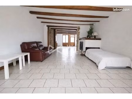maison 8 pièces 238 m²