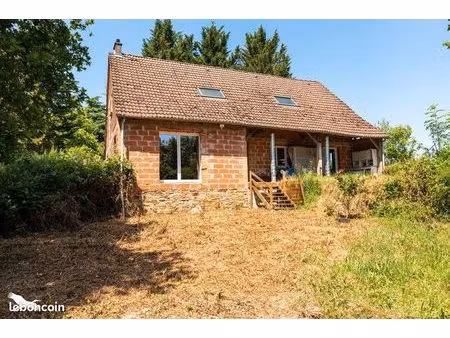 pavillon 4 pièces 175 m²