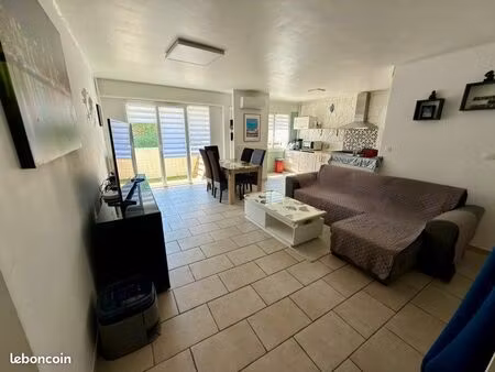 t4 84 m² – 3 chambres – 2 sdb – parking – balcon – cave – la seyne-sur-mer / entre les mou