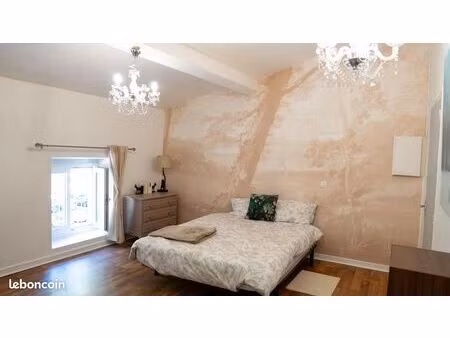 tres beau studio à louer au coeur de tournon