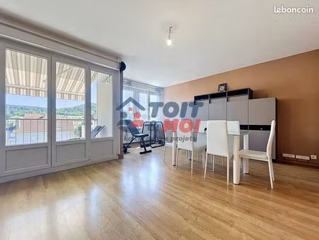 appartement 4 pièces 96 m²