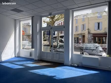 bureaux 65 m² lamastre
