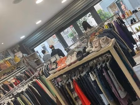 fond de commerce vêtements /friperie