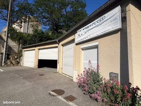 entrepôt 130 m² le cheylard