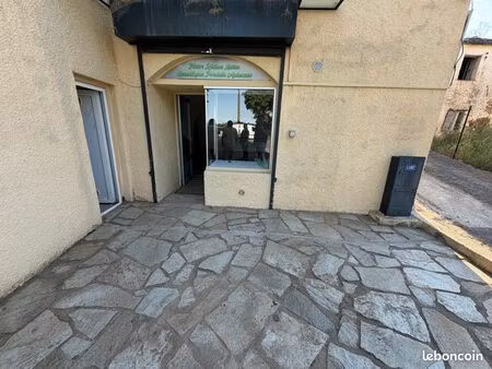 local commercial 27 m2