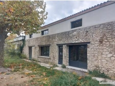 vends batiment local bureaux murs commerciaux 260m2 + jardin